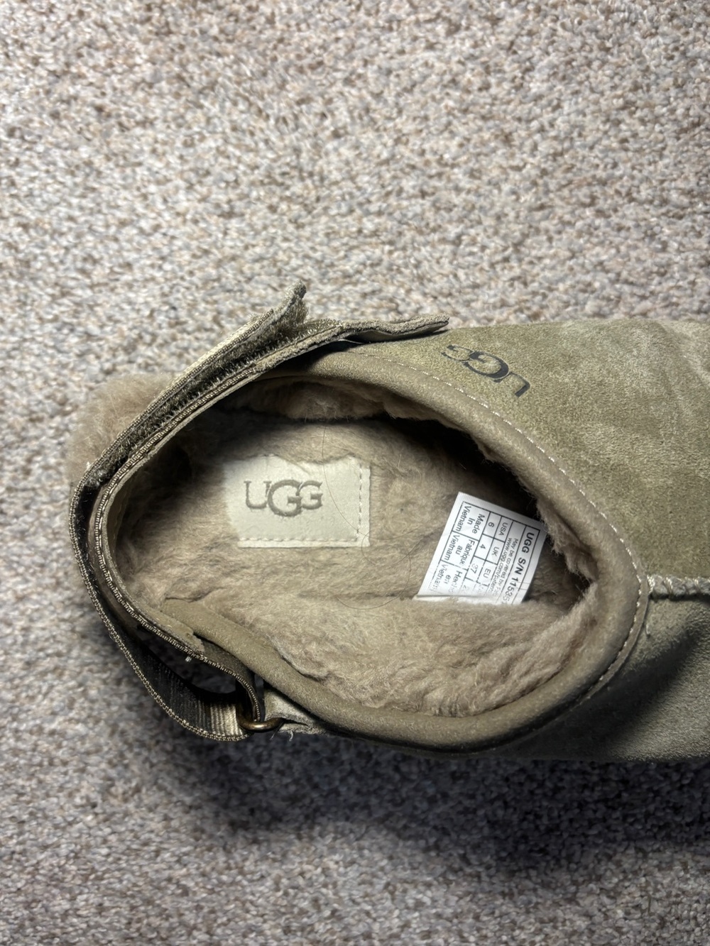 UGG Lanah Olive Suede Clog Women’s Size 6 Slippers moccasins Slip on Sherpa - Picture 7 of 7